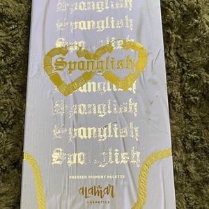 Alamar Cosmetics Spanglish Pressed Pigment Palette